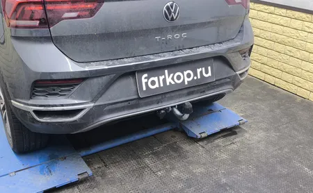 Фаркоп Galia для Volkswagen T-Roc 2018- S105A в Ярославль