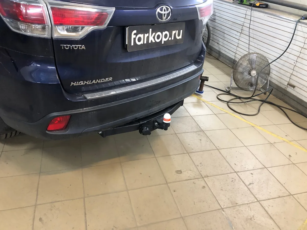 Фаркоп Трейлер для Toyota Highlander 2014-2020 Арт. 7850 7850 в Ярославль Фаркоп Трейлер для Toyota Highlander 2014-2020 Арт. 7850 7850 в Ярославль
