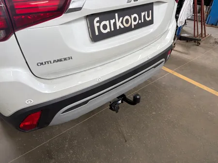 Фаркоп Berg для Mitsubishi Outlander 2012-2022 Арт. F.4013.001 F.4013.001 в Ярославль
