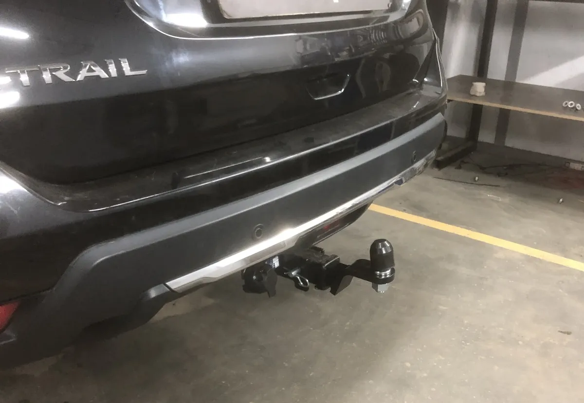 Фаркоп Berg для Nissan X-Trail 2015-2022 F.4113.001 в Ярославль Фаркоп Berg для Nissan X-Trail 2015-2022 F.4113.001 в Ярославль