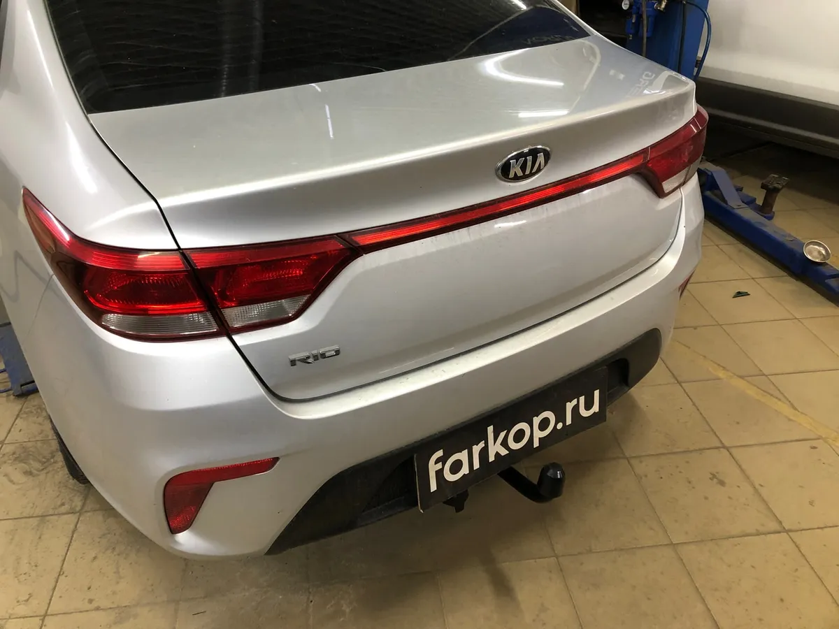 Фаркоп Berg для Kia Rio 2017-2020 F.2311.001 в Ярославль Фаркоп Berg для Kia Rio 2017-2020 F.2311.001 в Ярославль