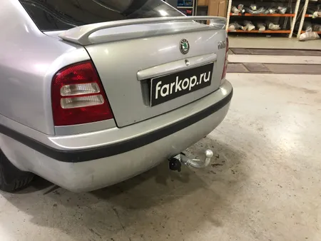 Фаркоп Лидер Плюс для Skoda Octavia Tour (лифтбек) 1996-2011 S104-BA в Ярославль