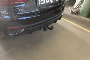 Установили фаркоп Steinhof для Audi Q3 2024 г. в.